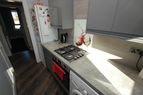 1/2, 35 Copland Quadrant, Glasgow, G51 2RU