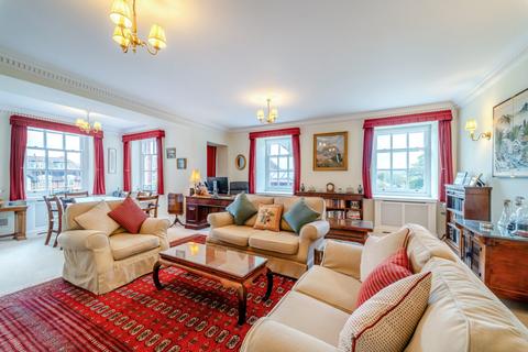 2 bedroom flat for sale, Cathedral Views, Crane Bridge Road, Salisbury