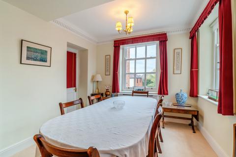 2 bedroom flat for sale, Cathedral Views, Crane Bridge Road, Salisbury