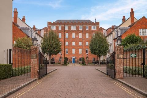 2 bedroom flat for sale, Cathedral Views, Crane Bridge Road, Salisbury