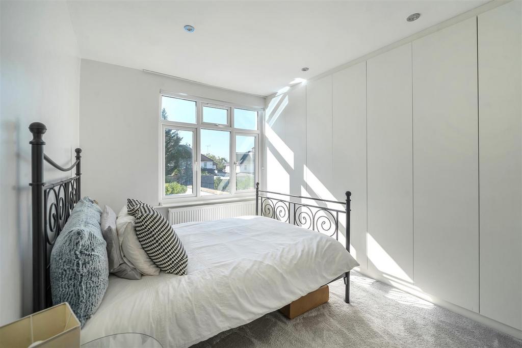 Bedroom 3.jpg
