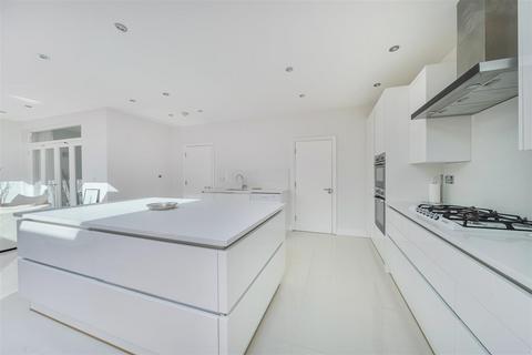 undefined, Clarendon Gardens, WEMBLEY