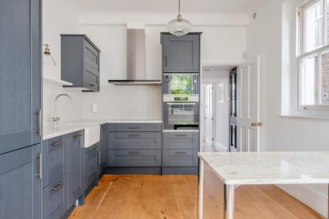 Flat A, 29 Vancouver Road, London, SE23 2AG