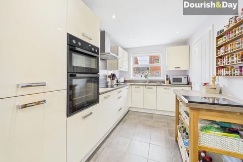 4 bedroom detached house for sale, Pearl Brook Avenue, Stafford ST16