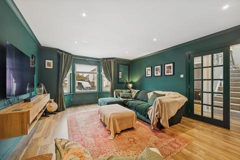 undefined, Ross Court, Addiewell, EH55