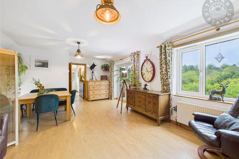 3 bedroom detached house for sale, ''A beautifully detached home offering space, style, and a private cabin for work or leisure.''