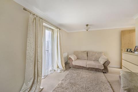 undefined, Charles Street, Greenhithe