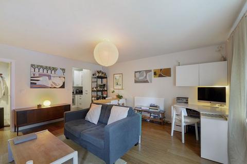 undefined, Piazza House, Cannons Wharf, Tonbridge