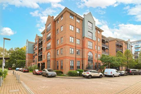 Cannons Wharf, Piazza House, TN9