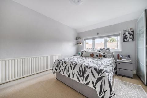 11 Perpins Road, London, SE9 2LF