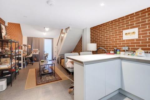 1 bedroom terraced house to rent, Tannery Square, Canterbury