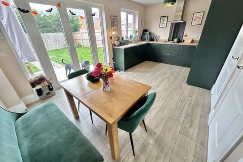 3 bedroom detached house for sale, Brightsmith Road, Little Sutton