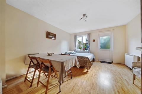 undefined, Haygreen Close, Kingston Upon Thames, Surrey, KT2