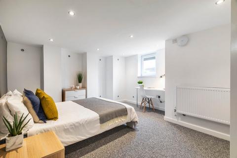 6 bedroom house to rent, Graham Grove, Leeds LS4