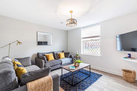 6 bedroom house to rent, Thornville Street, Leeds LS6