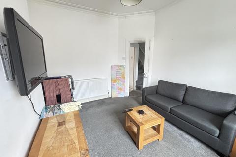 5 bedroom house to rent, Walmsley Road, Leeds LS6