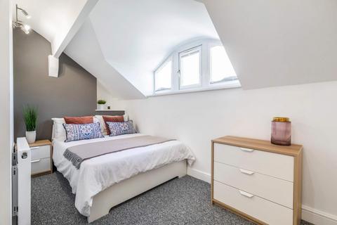6 bedroom house to rent, Cardigan Lane, Leeds LS4
