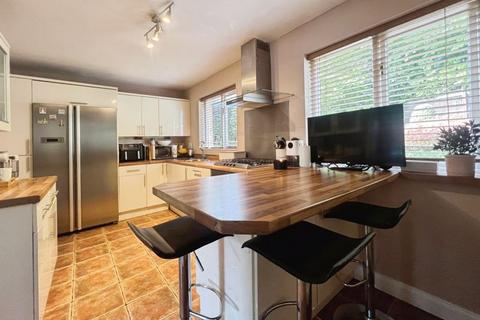 4 bedroom detached house for sale, Queensbury Close, Sharples