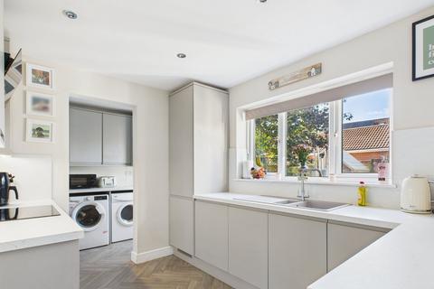 undefined, Forest Link, Newark NG22