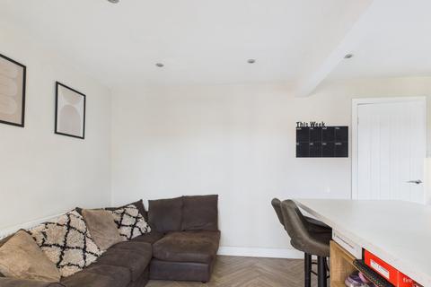 undefined, Forest Link, Newark NG22