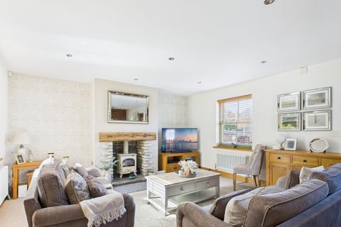 3 bedroom detached house for sale, Station Road, Newark NG22