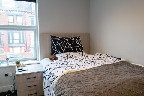 undefined, Regent Terrace, Leeds LS6