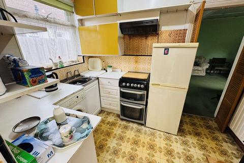 undefined, Islip Gardens, Northolt