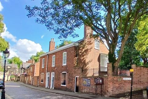 5 bedroom house to rent, Castle View, City Centre