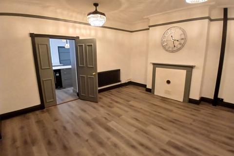 5 bedroom house to rent, Castle View, City Centre