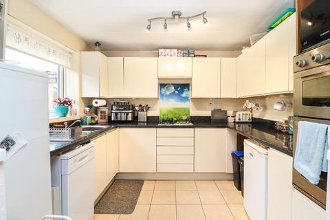 3 bedroom bungalow for sale, Arlington Drive, Warrington