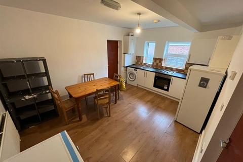 undefined, Edgeworth Drive, Manchester M14