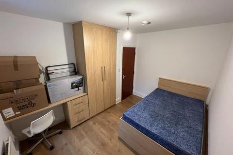 undefined, Edgeworth Drive, Manchester M14