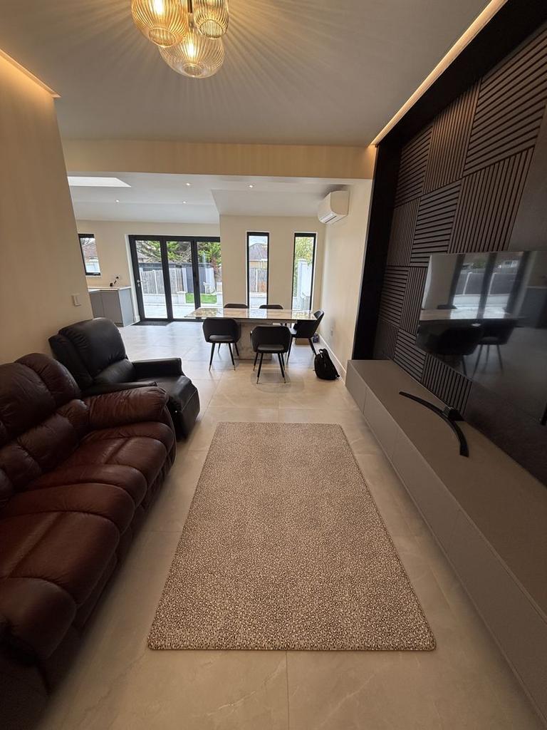 GF Lounge &#43; Dining