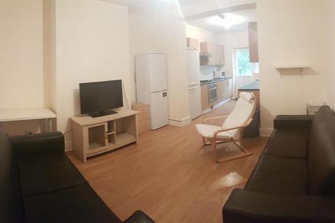 5 bedroom house to rent, Lathom Road, Manchester M20