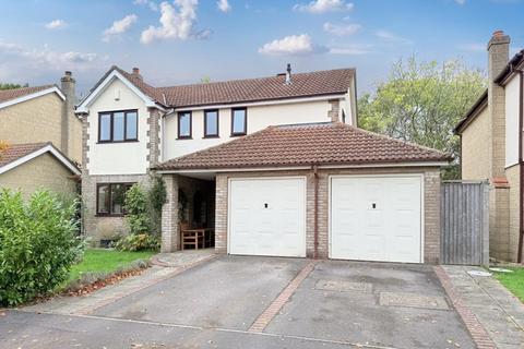 4 bedroom detached house for sale, Compton Gardens, Frome