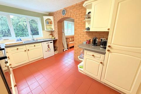 4 bedroom detached house for sale, Compton Gardens, Frome