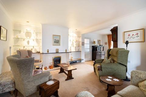 undefined, Blacksmiths Hill, Sanderstead, Surrey, CR2 9AY