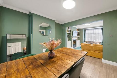 undefined, Framfield Road, Hanwell, London, W7 1NG