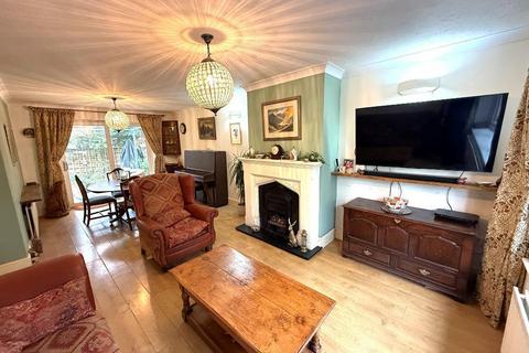 undefined, South Luton, Luton LU1