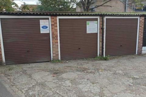 Garage to rent, Field End Road, Pinner HA5