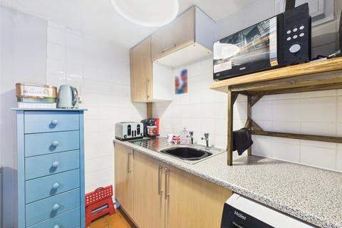 1 bedroom semi-detached house for sale, Church Lane, Holsworthy, Devon