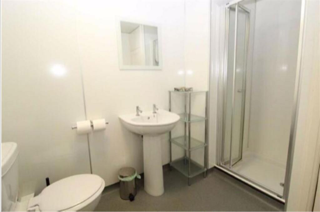 Family Shower-room