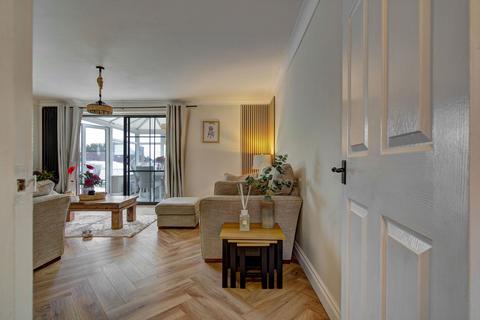 3 bedroom detached house for sale, Sutton Close, Deeside CH5
