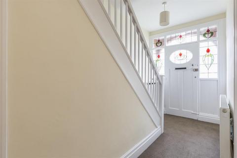 3 bedroom semi-detached house to rent, Endor Crescent, Burley in Wharfedale, Ilkley, LS29
