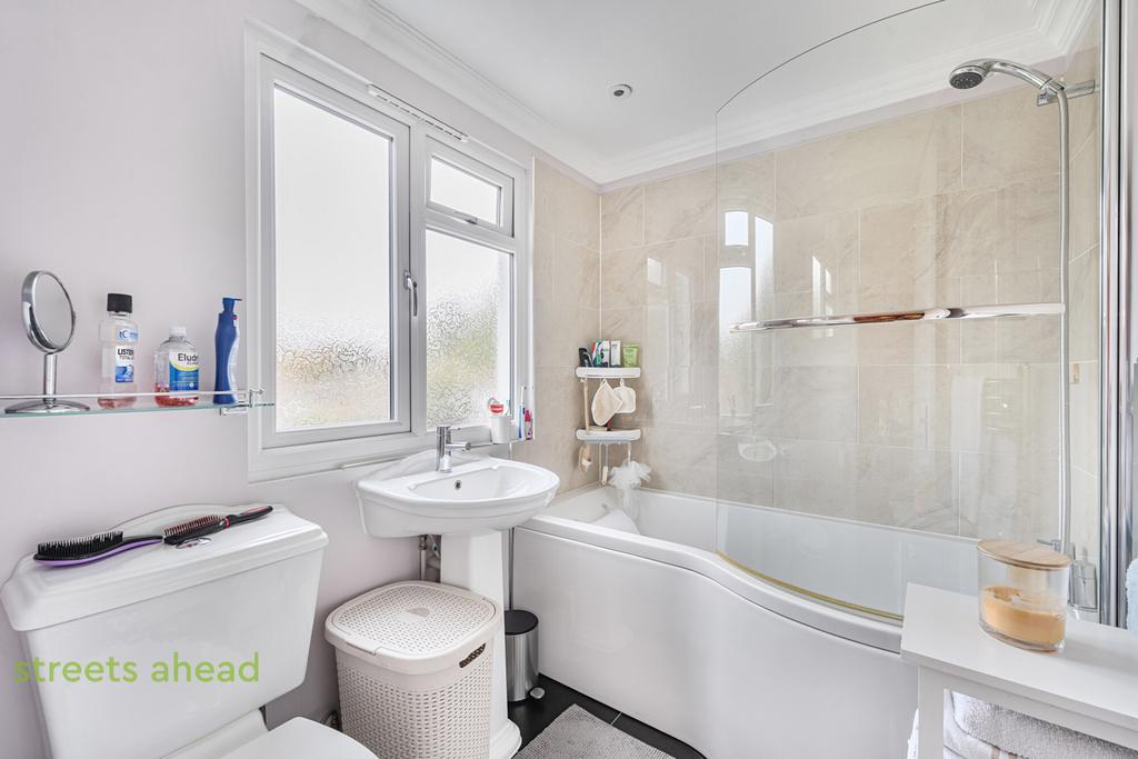 2d612f8e-d972-412...