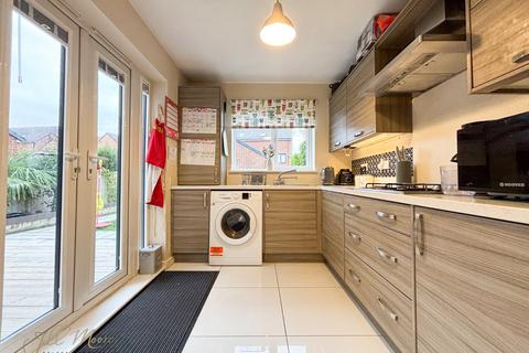 3 bedroom semi-detached house for sale, Meldon Close, Washington NE38