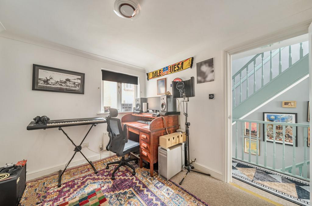 Dining Room/Bedroom