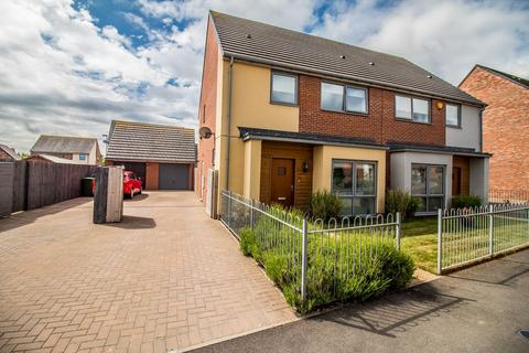 4 bedroom semi-detached house for sale, Whitworth Park Drive, Elba Park, Houghton le Spring