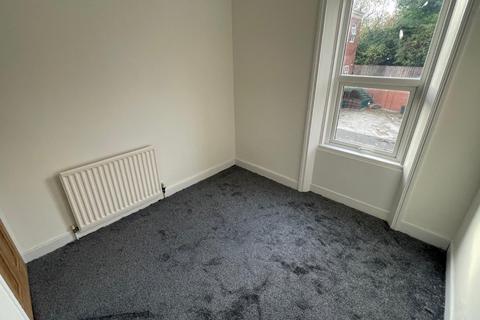 3 bedroom flat to rent, Newcastle upon Tyne NE4