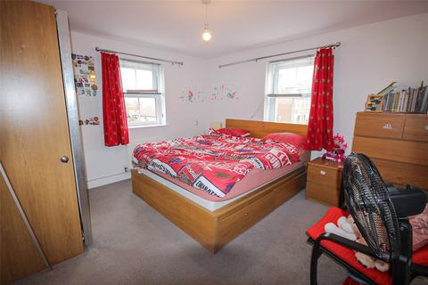2 Bede Walk, Great Denham, Bedford, MK40 4TW